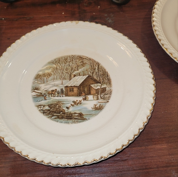 Harkerware U. S. A. Since 1840 Currier & Ives Dinnerware with gold rim - Picture 9 of 9